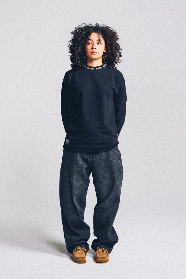 Longsleeve Tee - Bones Neck Band