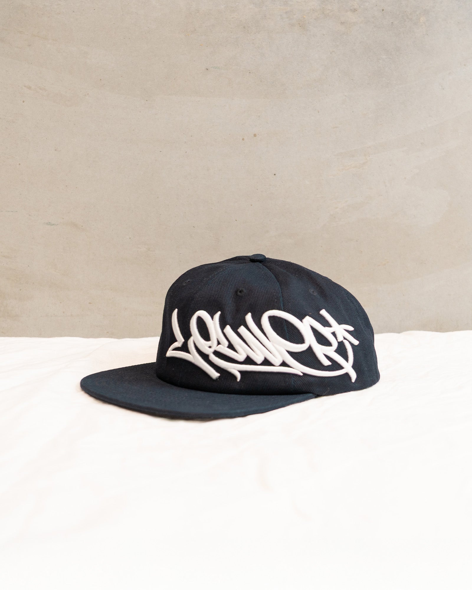 6-Panel Cap - Big Tag Script
