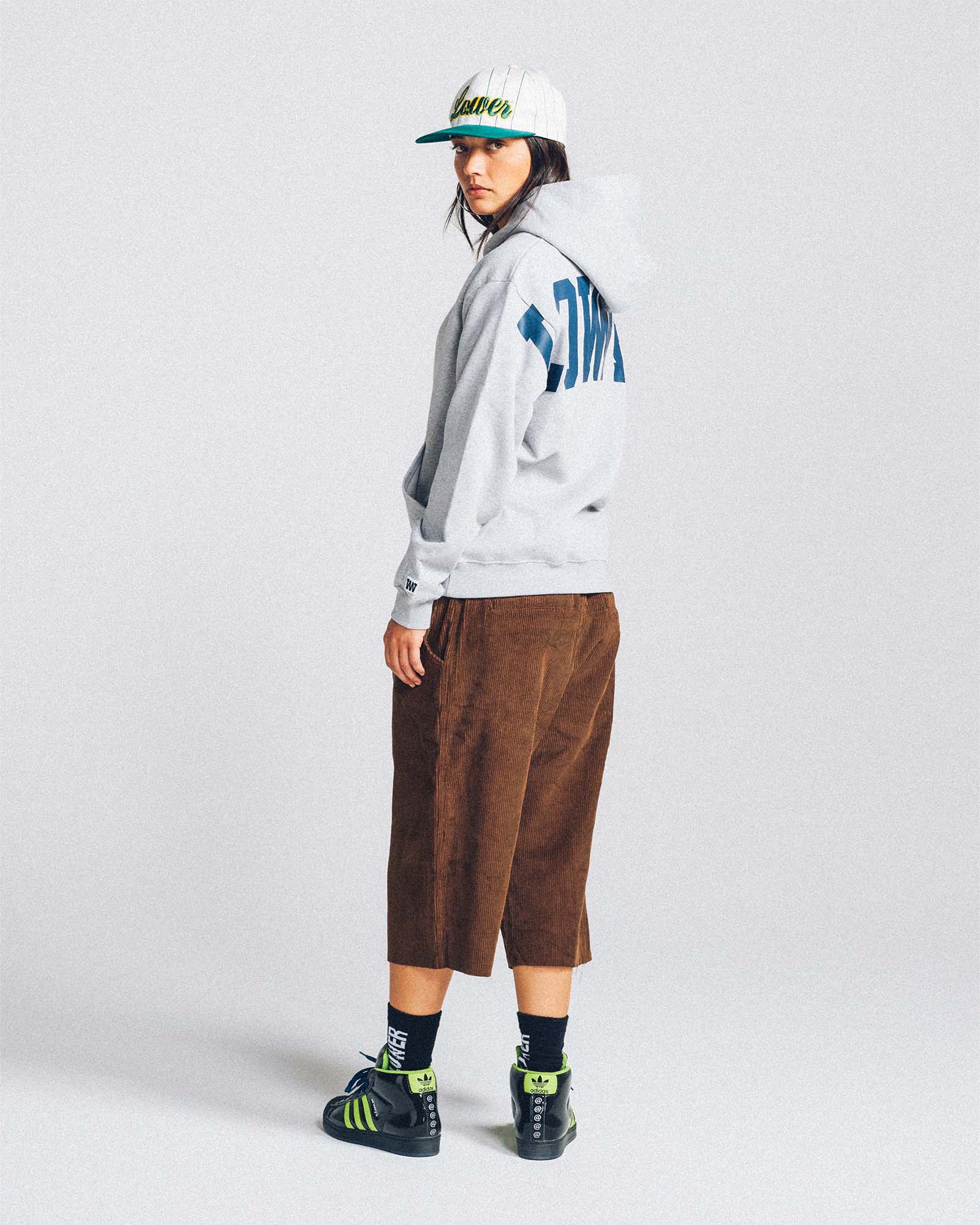 Billie Hood - Wide Varsity